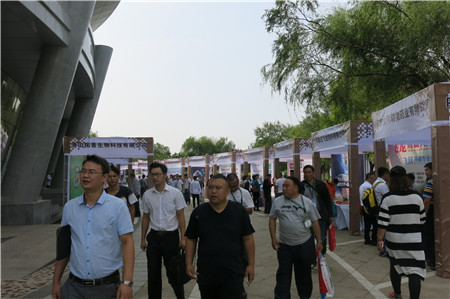 中国（唐山）养猪行业发展峰会在唐山隆重召开