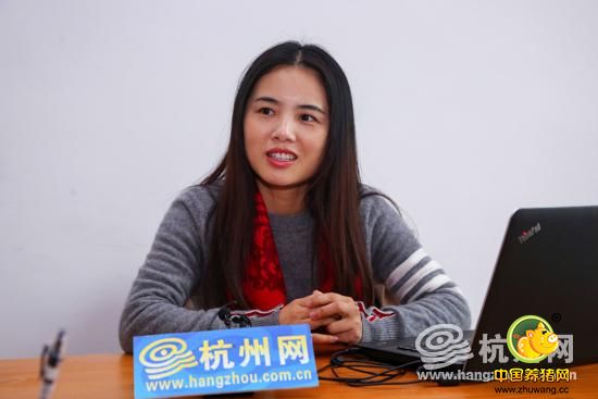 85后美女甘心做一个吃苦的养猪人,原因竟然是......