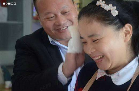 “卖肉西施”和残疾老公养猪创业的千万资产故事