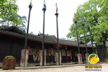 浙江文成县黄坦镇培头村 养猪基地变身旅游名村