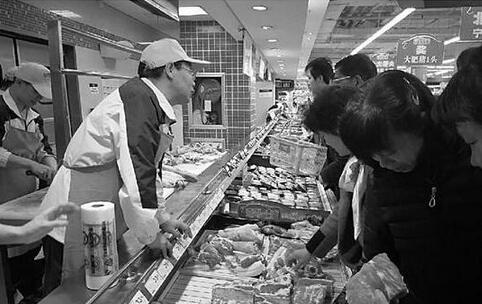 北大才子屠夫受青睐,高学历"猪肉佬"半天卖光4头猪