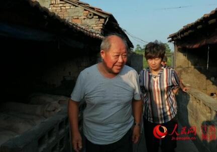 南通海门"养猪状元":合作社+党支部走出富民路