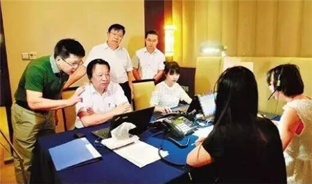 时隔4年湖州偷埋病死猪被曝光 是因为中央来人了