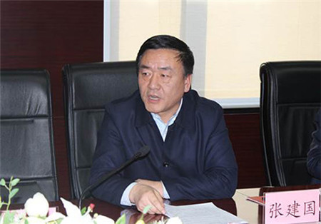 目县脱贫攻坚、贫困户可持续发展提供持久动能。