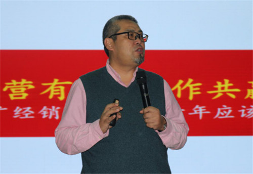 扬帆起航，共谋发展——2017年扬翔饲料经销商年会圆满落幕！