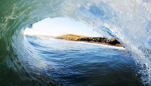 近日，中国动保终于一口气发布了3份年报。通过2014~2016年的年报，已然可以发现中国动保这些年来所经历的难题。