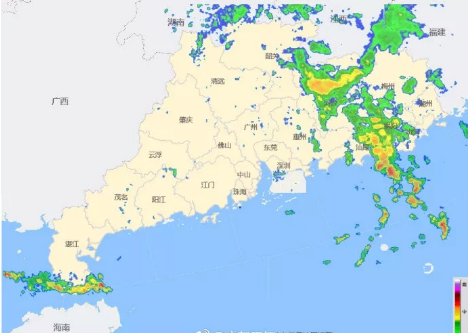 　受台风“艾云尼”影响， 8日，全天广东大部分地区普降暴雨到大暴雨，局部地区特大暴雨。截至下午17点，广东省43个县区发布了暴雨预警，其中暴雨黄色预警13个，橙色预警15个，红色预警15个。