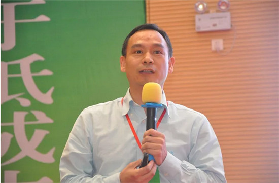 6月27日，备受瞩目的PITC 35 PSY 第三届PPT国际技术研讨会（PITC）在广西扬翔股份有限公司（以下简称“扬翔股份”）总部隆重举行，本届会议的主题是“低成本养猪新模式 新发展”。