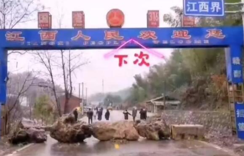 养猪人呼吁！防疫封路可以理解，但不能断了猪场饲料通道