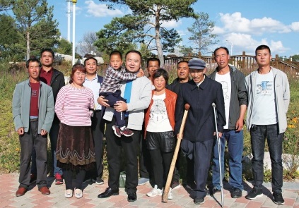 排除引进了河北省最大的年产200万头生猪养殖扶贫项目