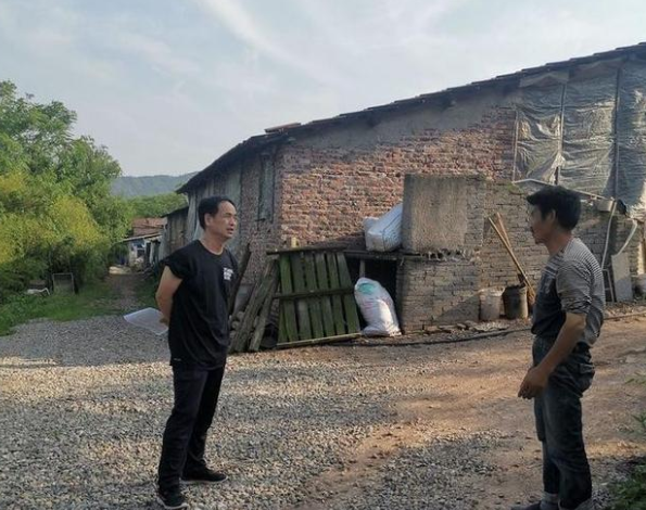 华统10万头生猪养殖场和野风5万头生猪项目落地