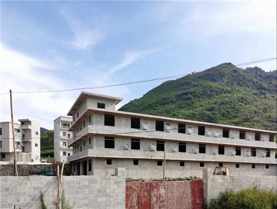 广西一养猪场化粪池突然倒塌！致3人遇难2人受伤