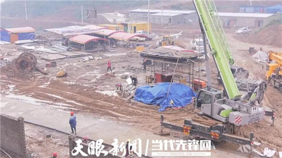 新希望六和关岭新牧养猪项目：双节不放假 全力冲刺赶工期