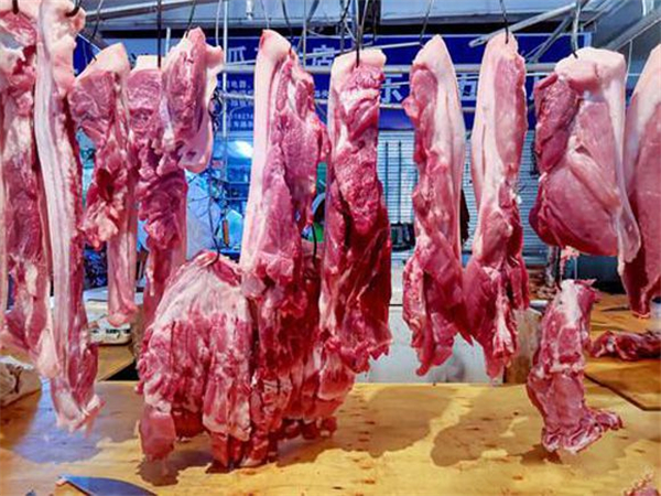 猪价“狂涨”数日，啥时候是个头，便宜猪肉何时才能到来？