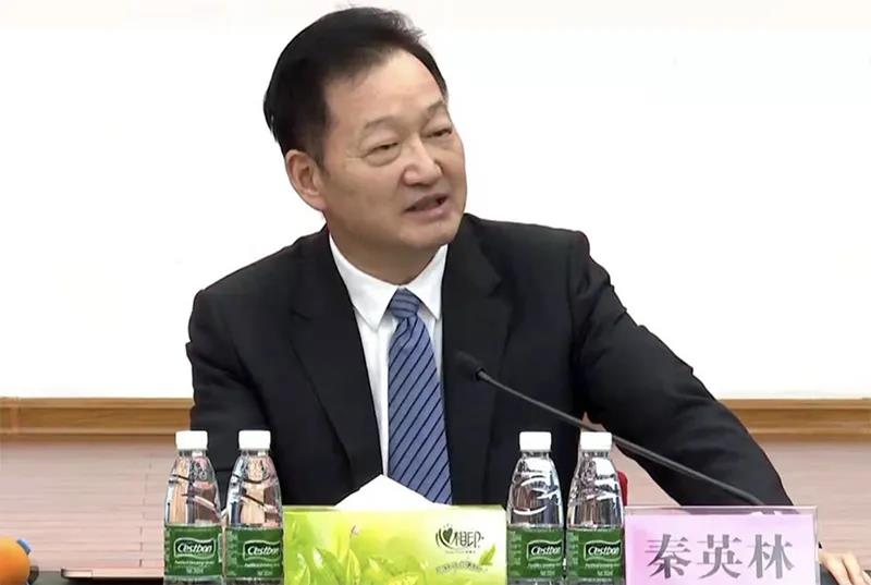 刚刚！秦英林回应财务造假质疑！牧原3月就放慢扩张速度！秦牧原罕见公开露面！