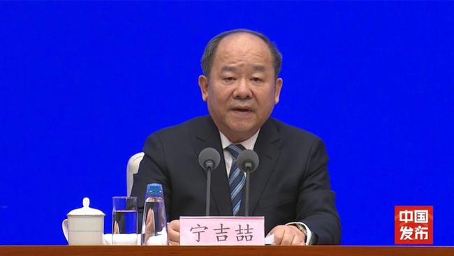 去年物价同比涨0.9%，猪肉价降30.3%，菜价涨5.6%