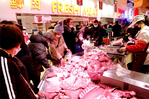 屠企开工率大涨12%，鲜销率却断崖下跌，对猪价和猪场有何影响？