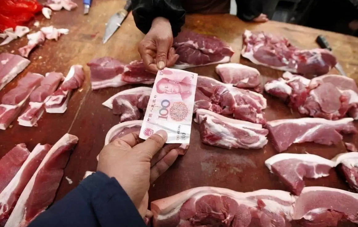 肉价已经降至“白菜价”，猪价“地板线”是多少？