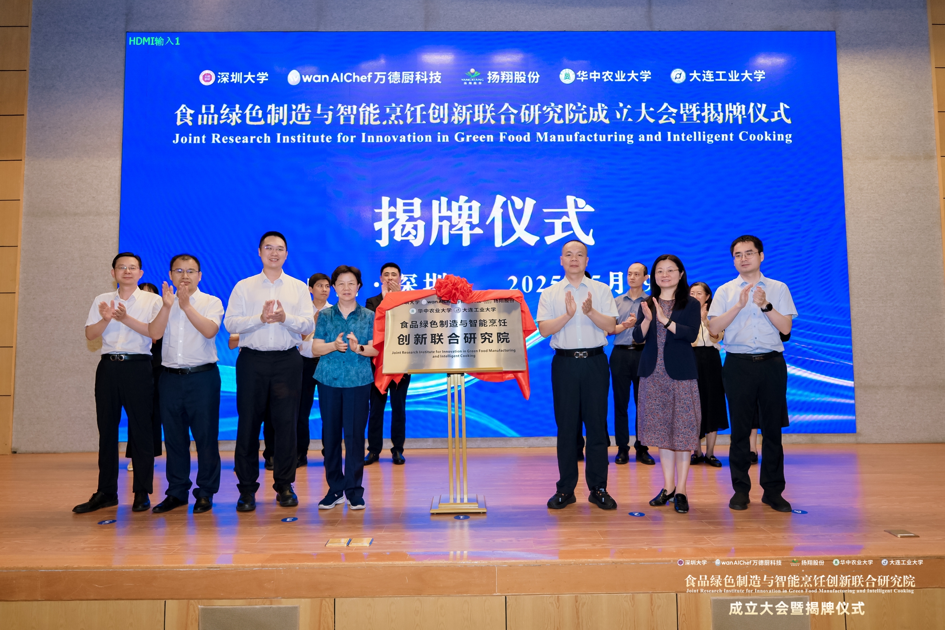 破译食品行业内卷难题，扬翔食品从养猪开始