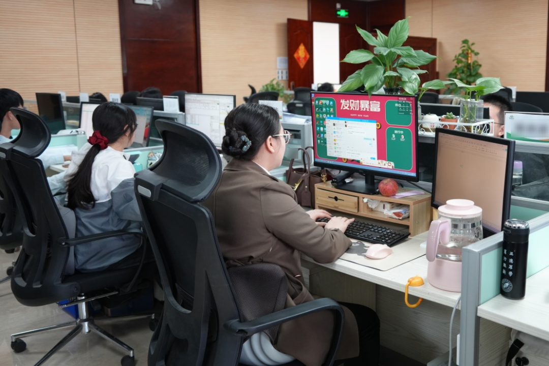 管几十万头猪的账，“逃离”上海的扬翔大财务：最懂养猪成本的人！